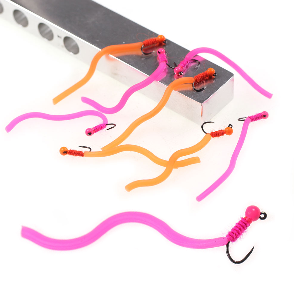 Fishing Hook Barbless - 4個 # 14個のタングステンビーズヘッド付きスカーミーワームフライ、バーブレスフィッシュフック、サンフアンワーミーフライフィッシングフライ、トラウト、バス、パンフィッシュ用釣りルアー